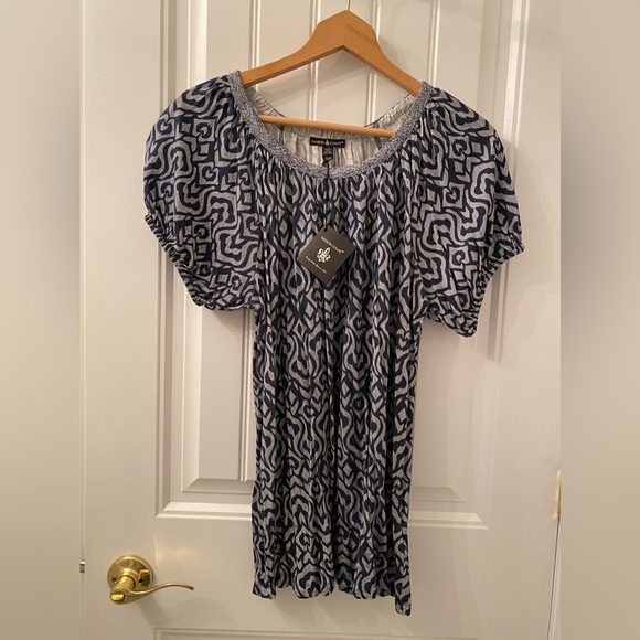 NWT SIZE LARGE SHOW SLEEVE TOP “INDIGO” COLOUR AND SCOOP NECK - Picture 8 of 10